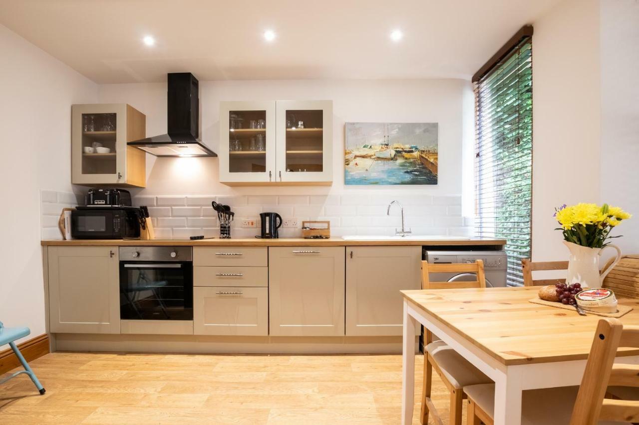 Lynton Cottage Seaview Apartments Exteriér fotografie